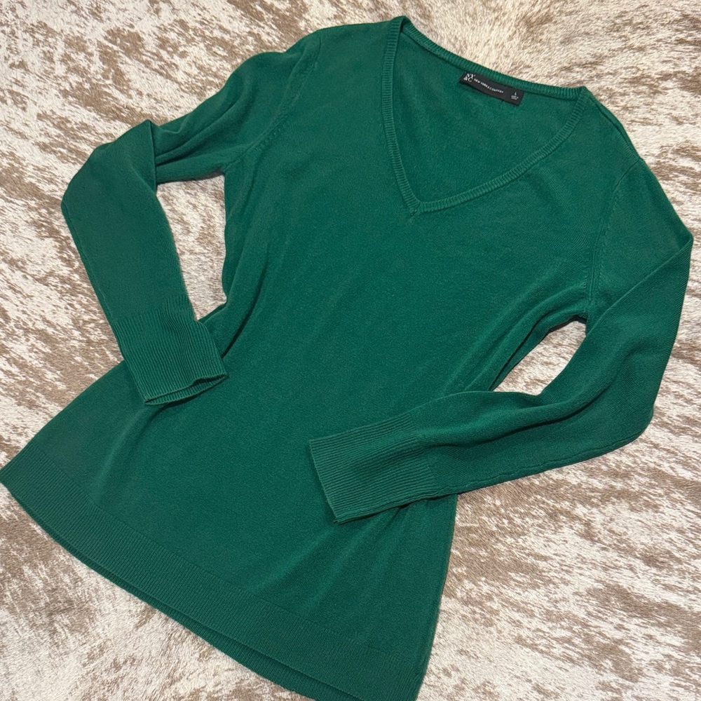 New York & Company Teal V-Neck Sweater